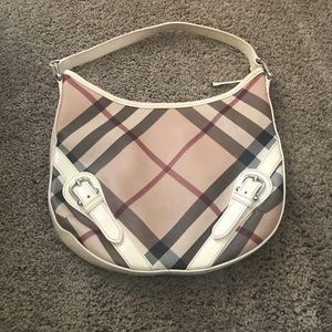 Nova Check shoulder / hobo bag.